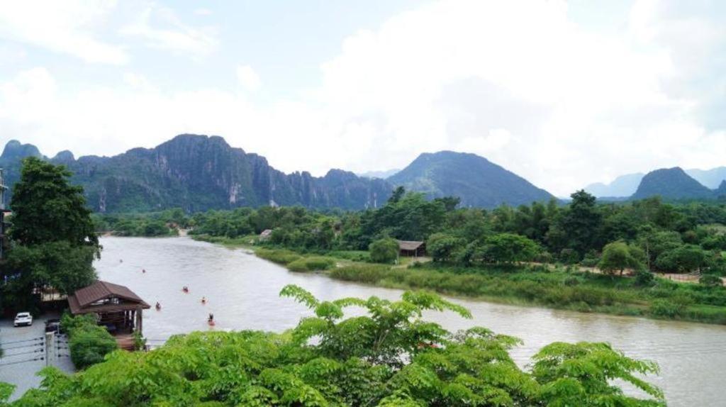 Vansana Hotel Vang Vieng Esterno foto