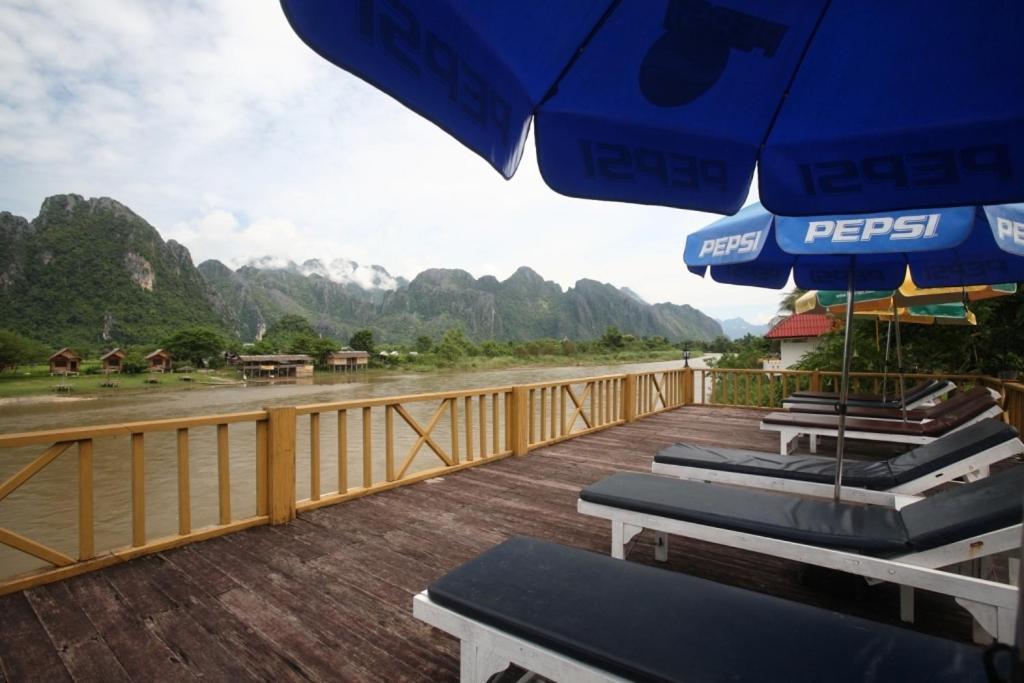 Vansana Hotel Vang Vieng Esterno foto